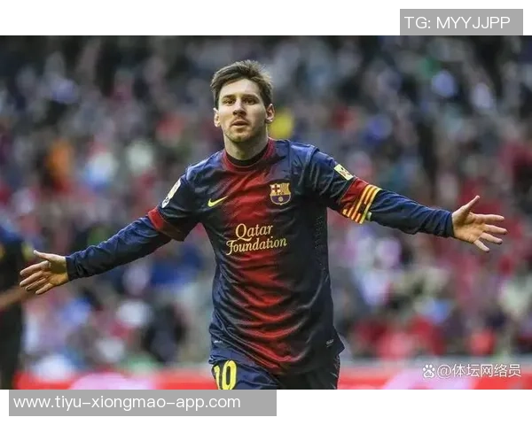 阿迪达斯庆祝与欧冠合作25周年梅西齐祖萨拉赫等明星齐聚海报发布